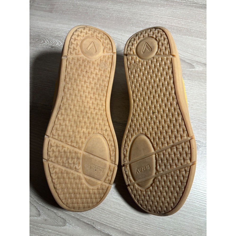 Vionic Womens 8 Suede Lace Up Sneakers Retro Gum Sole Orthotic Support City Walk - Picture 7 of 9